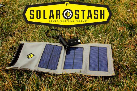 The Solar Stash – przenośny, 5V panel słoneczny