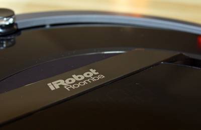 Recenzja robota sprzątającego Roomba 880 od iRobot