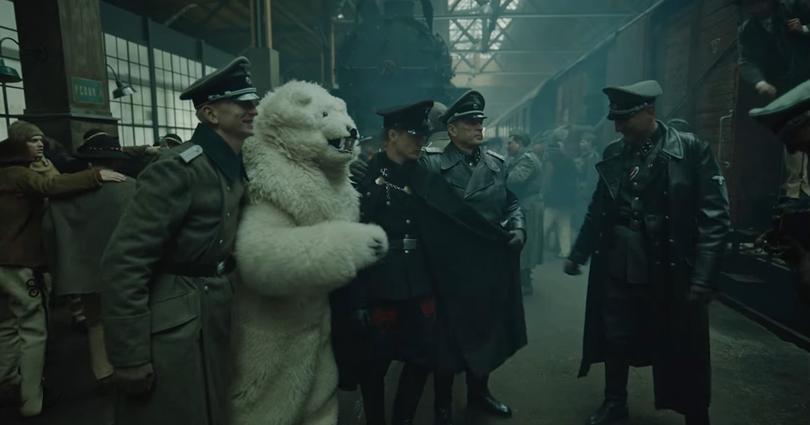 Kadr z filmu Biała Odwaga