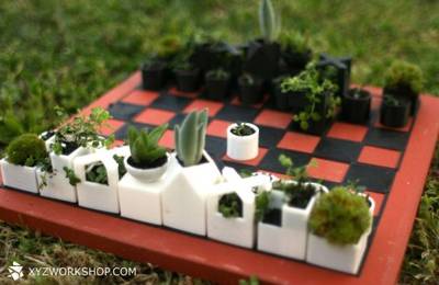Pomysłowe szachy czyli Micro Planter Chess Set