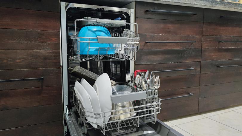 Długie cykle prania i zmywania to sposób na domowe oszczędności. Wiesz dlaczego?