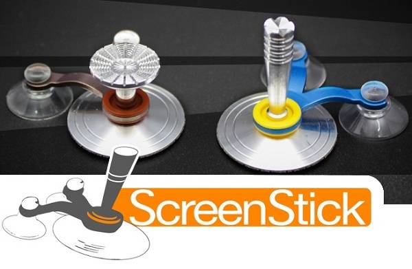 ScreenStick – solidny joystick do smartfonów