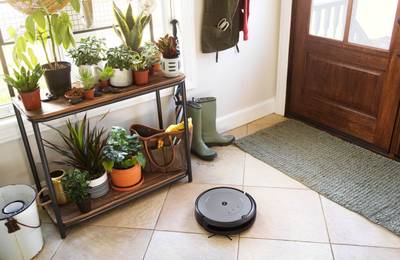 Nowy odkurzacz iRobot – powitajmy model Roomba i1!
