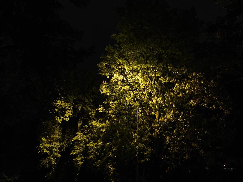 OnePlus 12 zdjęcie noc obiektyw dodatkowy