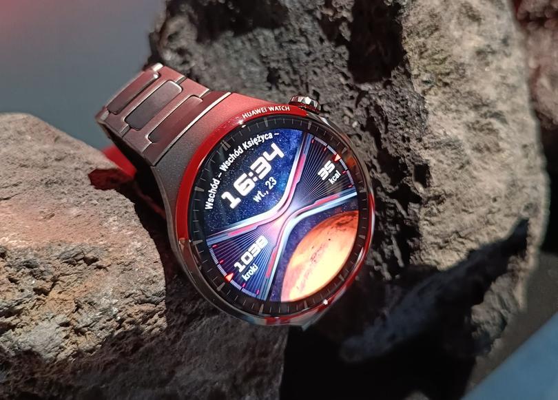 Smartwatch Huawei Watch 4 Pro Space Edition