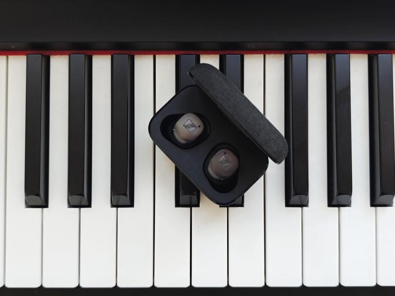 OnePlus 12 zdjęcie pianino