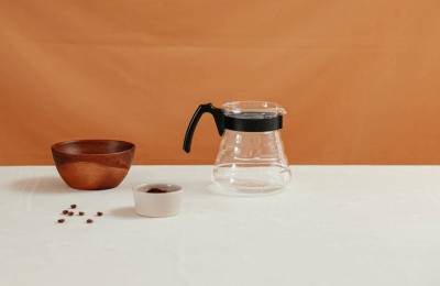 Ekspres przelewowy – kiedy wolisz dzbanek kawy od wymyślnej pianki