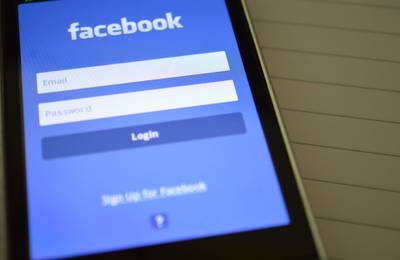 Jak usunąć konto na Facebook’u? Poradnik krok po kroku