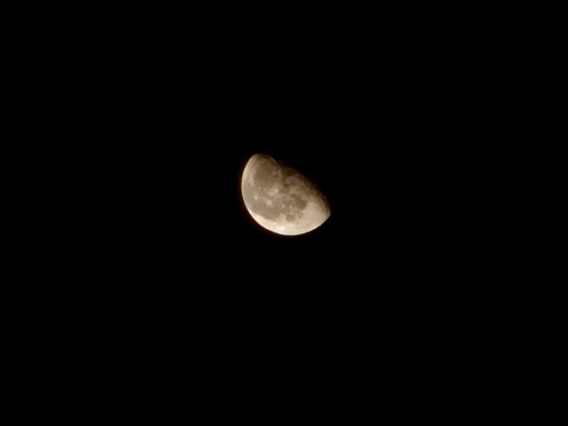Zdjęcie księżyca Galaxy S24