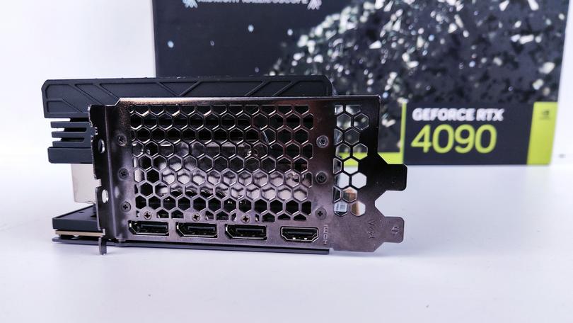Palit GeForce RTX 4090 GameRock OC konfiguracja portów wideo standardowa 3x DP oraz 1x HDMI